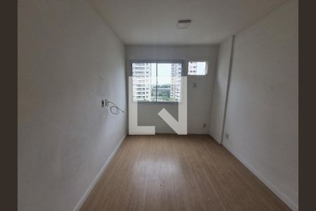 Suite de apartamento à venda com 3 quartos, 78m² em Irajá, Rio de Janeiro