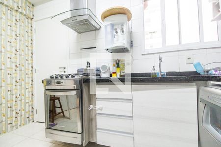 Apartamento à venda com 105m², 3 quartos e 2 vagas Apartamento à venda com 105m², 3 quartos e 2 vagasCozinha