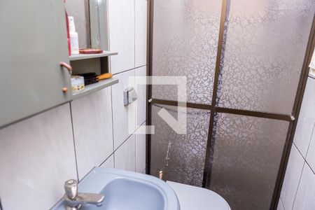 Casa à venda com 225m², 4 quartos e 4 vagas Casa à venda com 225m², 4 quartos e 4 vagasBanheiro 2