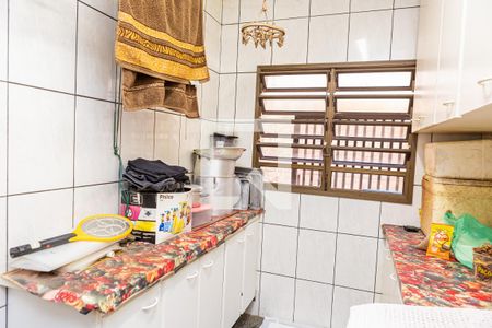 Casa à venda com 225m², 4 quartos e 4 vagas Casa à venda com 225m², 4 quartos e 4 vagascozinha