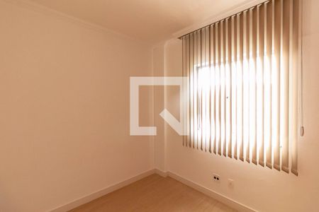 Quarto 1 de apartamento para alugar com 3 quartos, 75m² em Padre Eustáquio, Belo Horizonte