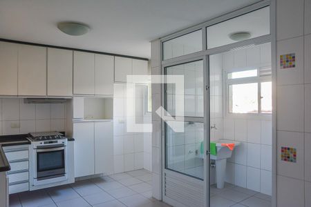 Apartamento à venda com 120m², 3 quartos e 2 vagasCozinha