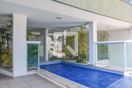 Apartamento à venda com 120m², 3 quartos e 2 vagasÁrea comum - Piscina
