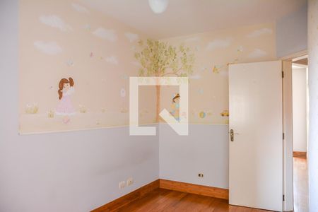 Apartamento à venda com 120m², 3 quartos e 2 vagasQuarto 2 - Suíte