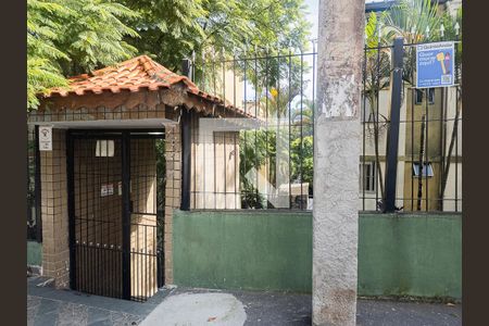 Apartamento para alugar com 42m², 2 quartos e 1 vaga Apartamento para alugar com 42m², 2 quartos e 1 vagaFachada