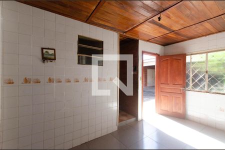 Casa à venda com 90m², 3 quartos e 2 vagasCozinha