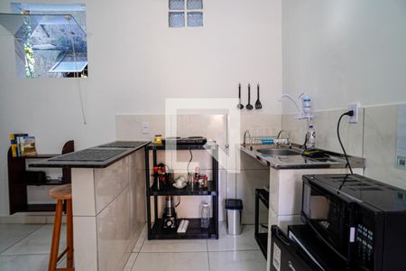 Cozinha de kitnet/studio para alugar com 1 quarto, 46m² em Piratininga, Niterói