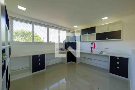 Escritório de casa de condomínio para alugar com 4 quartos, 229m² em Recreio dos Bandeirantes, Rio de Janeiro