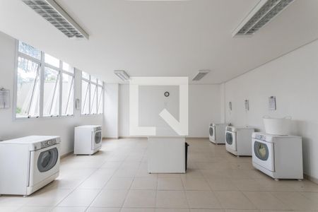 Apartamento para alugar com 43m², 1 quarto e 1 vagaÁrea Comum - Lavanderia