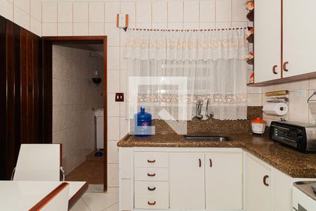 Casa à venda com 100m², 3 quartos e 1 vagaCozinha 