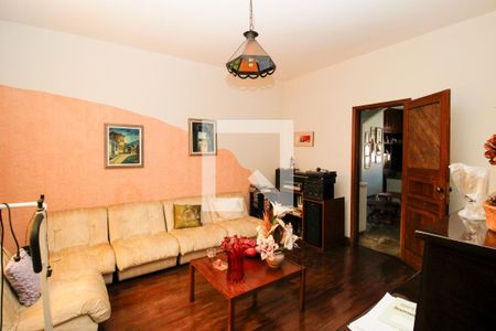 Sala de casa para alugar com 3 quartos, 450m² em Santa Inês, Belo Horizonte