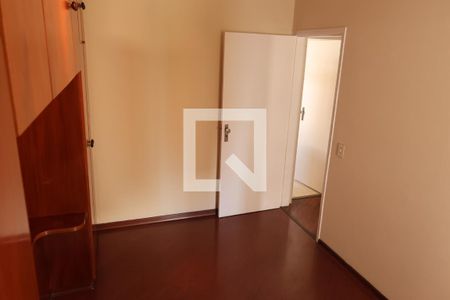 Quarto 2 de apartamento para alugar com 2 quartos, 76m² em Vila Uberabinha, São Paulo