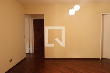 Sala de apartamento para alugar com 2 quartos, 76m² em Vila Uberabinha, São Paulo