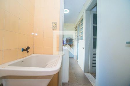 Apartamento à venda com 90m², 3 quartos e 1 vagaBanheiro Auxiliar