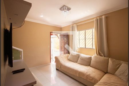 Sala de casa de condomínio à venda com 2 quartos, 86m² em Vila Monte Santo, São Paulo