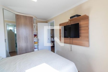 Quarto 1 de apartamento para alugar com 2 quartos, 56m² em Jardim Danfer, São Paulo
