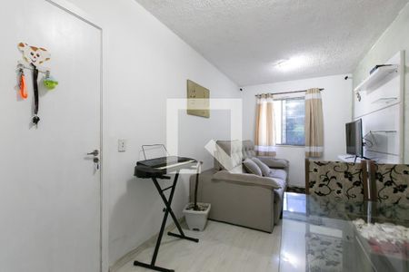 Sala de apartamento para alugar com 2 quartos, 50m² em Colônia (zona Leste), São Paulo