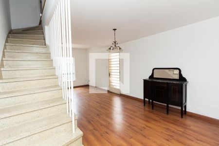 Sala de casa para alugar com 3 quartos, 150m² em Vila Nova Conceição, São Paulo