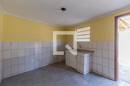 Cozinha de casa para alugar com 1 quarto, 20m² em Ayrosa, Osasco