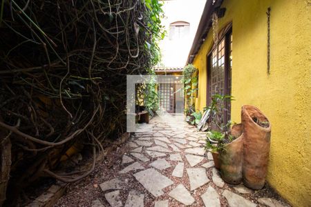 Casa à venda com 140m², 2 quartos e 3 vagasQuintal