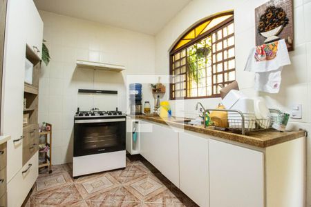 Casa à venda com 140m², 2 quartos e 3 vagasCozinha