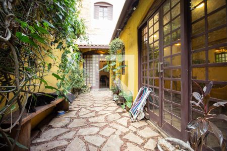 Casa à venda com 140m², 2 quartos e 3 vagasQuintal