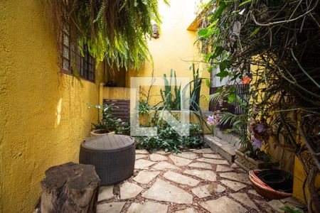 Casa à venda com 140m², 2 quartos e 3 vagasQuintal