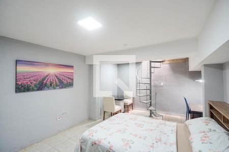 Quarto e sala de kitnet/studio para alugar com 1 quarto, 30m² em Penha de França, São Paulo