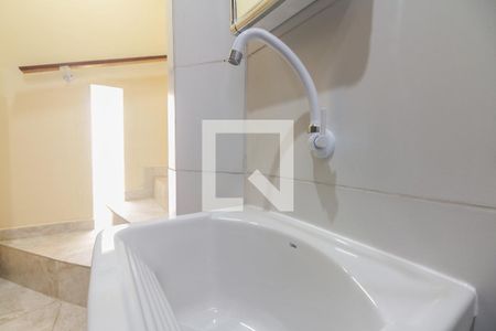 Studio para alugar com 27m², 1 quarto e sem vagaBanheiro e Área de Serviço