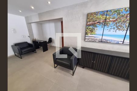 Apartamento para alugar com 76m², 2 quartos e 1 vaga Apartamento para alugar com 76m², 2 quartos e 1 vagaHall de entrada