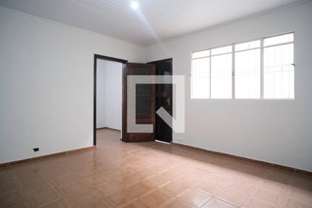 Sala de casa à venda com 4 quartos, 80m² em Vila Guilhermina, São Paulo