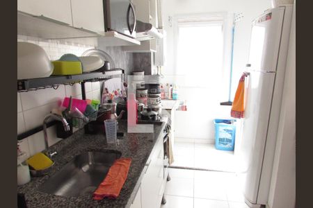 Cozinha de apartamento à venda com 2 quartos, 44m² em Jardim Boa Vista (zona Oeste), Osasco