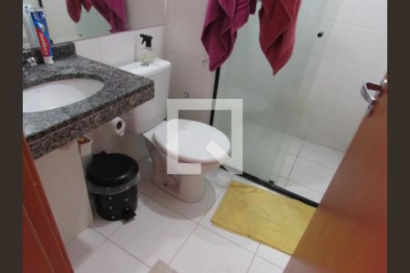 Banheiro de apartamento à venda com 2 quartos, 44m² em Jardim Boa Vista (zona Oeste), Osasco
