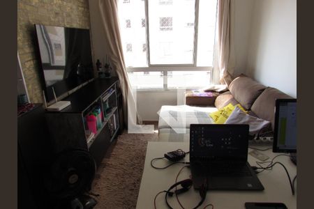 Sala de apartamento à venda com 2 quartos, 44m² em Jardim Boa Vista (zona Oeste), Osasco