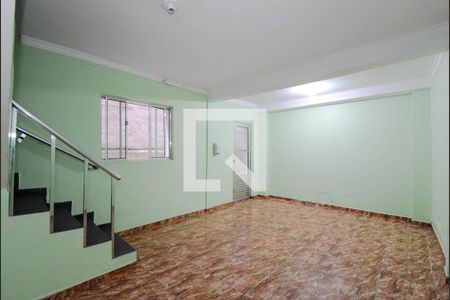 Sala de casa para alugar com 3 quartos, 298m² em Jardim Adriana, Guarulhos
