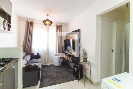 Sala/Cozinha de apartamento para alugar com 2 quartos, 34m² em Colônia (zona Leste), São Paulo
