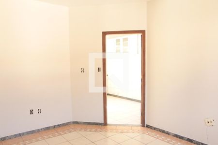 sala de apartamento para alugar com 3 quartos, 90m² em Serrano, Belo Horizonte