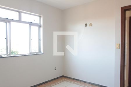 Apartamento para alugar com 90m², 3 quartos e 1 vagaquarto 02