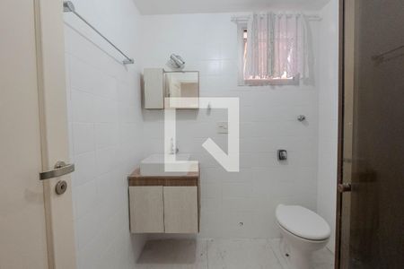 Banheiro de kitnet/studio para alugar com 1 quarto, 40m² em Bela Vista, São Paulo