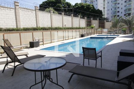 Apartamento para alugar com 50m², 2 quartos e 1 vagaÁrea comum - Piscina