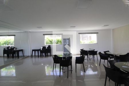 Apartamento para alugar com 50m², 2 quartos e 1 vagaÁrea comum - Salão de festas