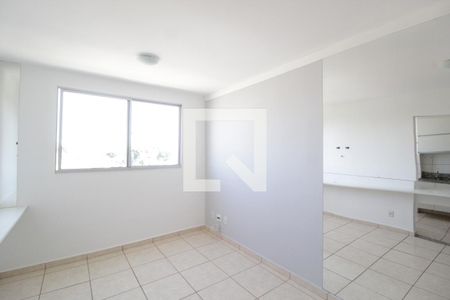 Sala de apartamento para alugar com 2 quartos, 50m² em Presidente Roosevelt, Uberlândia