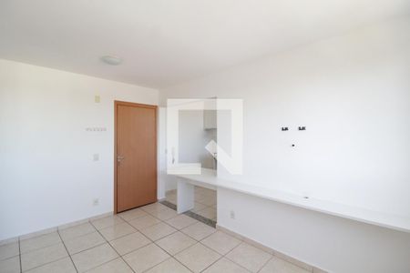Sala de apartamento para alugar com 2 quartos, 50m² em Presidente Roosevelt, Uberlândia
