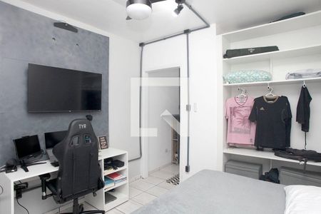 Studio - Sala/Quarto de kitnet/studio à venda com 1 quarto, 24m² em Centro Histórico, Porto Alegre