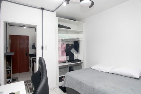 Studio - Sala/Quarto de kitnet/studio à venda com 1 quarto, 24m² em Centro Histórico, Porto Alegre