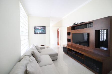 Sala de casa de condomínio à venda com 4 quartos, 475m² em Jardim Caxambu, Jundiaí