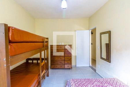 Suíte de casa de condomínio para alugar com 2 quartos, 74m² em Campo da Aviacao, Praia Grande