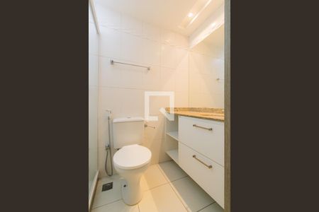 Apartamento para alugar com 70m², 2 quartos e 1 vaga Apartamento para alugar com 70m², 2 quartos e 1 vagaBanheiro Social