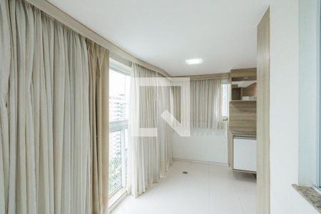 Varanda da Sala de apartamento para alugar com 2 quartos, 70m² em Barra da Tijuca, Rio de Janeiro