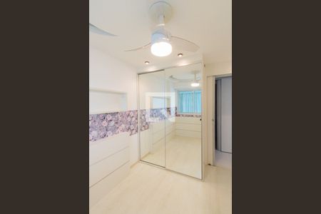 Quarto 1 de apartamento para alugar com 2 quartos, 70m² em Barra da Tijuca, Rio de Janeiro